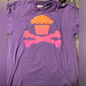 Johnny Cupcakes Women’s Large